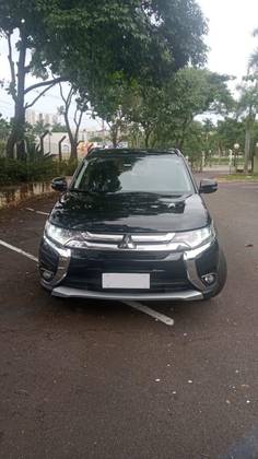 MITSUBISHI OUTLANDER 2.2 4X4 16V DIESEL 4P AUTOMÁTICO MITSUBISHI OUTLANDER 2.2 4X4 16V DIESEL 4P AUTOMÁTICO